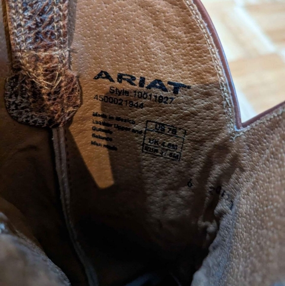 Women's Ariat boots size 7.5 - Picture 4 of 4